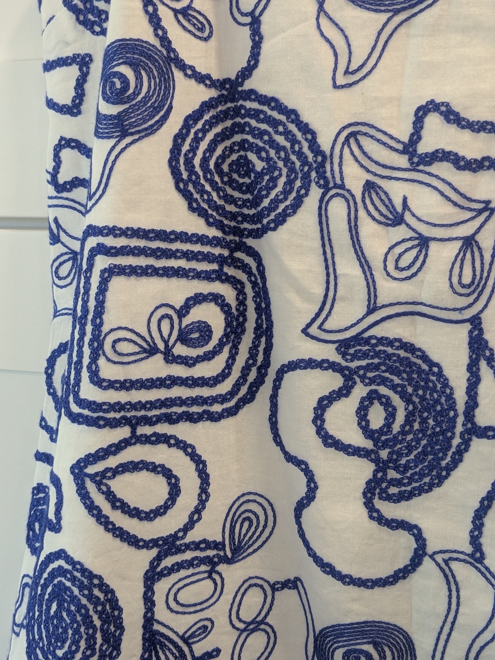 Tuckernuck Hyacinth House White Dress with Blue Abstract Embroidery - Picture 3 of 10